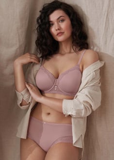 Comfy Liaison lingerie 621